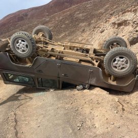 Vehículo volcado en La Graciosa 