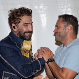 Alejandro Fernández con el alcalde de Arrecife 