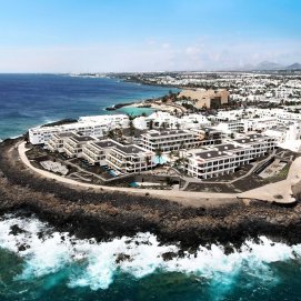 Infografía de Kora Maresía en Costa Teguise. Apartamentos extrahoteleros. 