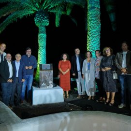  Inauguración placa El grifo en El Islote 