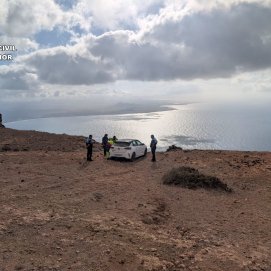 Salvan la vida a un hombre que se hallaba en una zona de difícil acceso en Haría.