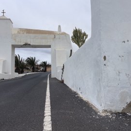 Entrada de Costa Teguise. Foto: Cedida.