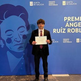 El estudiante Mariano Stinga durante la entrega de premios