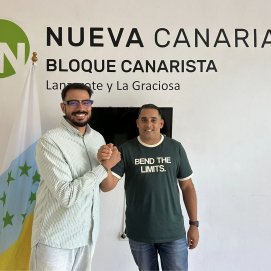 Yoné Caraballo da la bienvenida al nuevo Secretario Insular de la Juventud Canarista