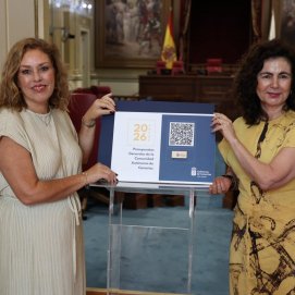 Astrid Pérez y Matilde Asián