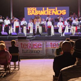 Los Sabandeños en Costa Teguise