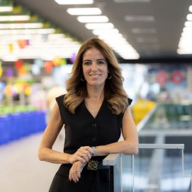 Olivia Llorca, Directora de Hiperdino