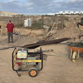 Yaiza refuerza el saneamiento de Playa Blanca con nuevas bombas y maquinaria por 70.000 euros
