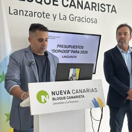 Yoné Caraballo en la rueda de prensa