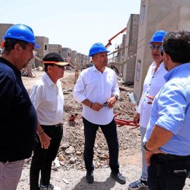 Visita nuevas viviendas en Playa Blanca
