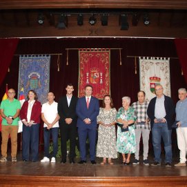 Acto de entrega de la Insignia al Mérito Laboral