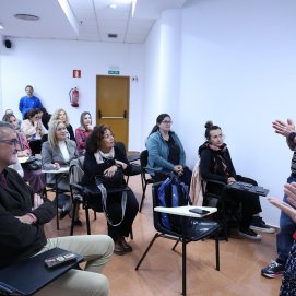 Presentación de los recursos y de denuncia para mujeres víctimas de violencia de género