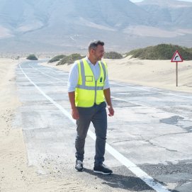 Jacobo Medina en la vía de Caleta de Famara.