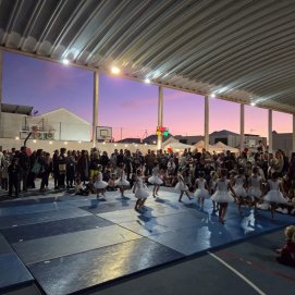 Celebración de Navidad en Familia en el colegio de Playa Honda.