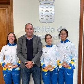 Recibimiento campeonas infantiles del CESA