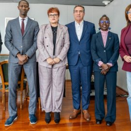 Reunión entre el Gobierno de Canarias y el senegalés