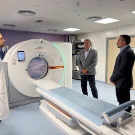 Momento de la visita al nuevo TAC