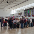 Turistas británicos en el aeropuerto de Lanzarote. Imagen: David Merino.