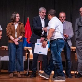 Entrega de certificados en Tinajo
