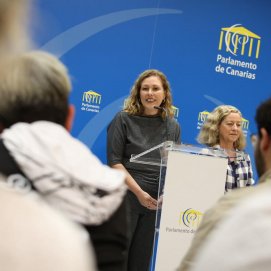 El Parlamento de Canarias se suma al Día Internacional del Asperger