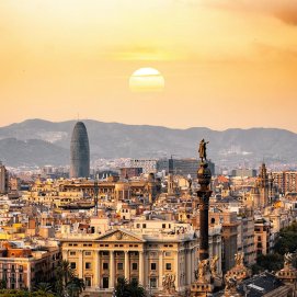 Regulación de la compra de vivienda en Cataluña. Imagen de Barcelona. Emergencia habitacional.