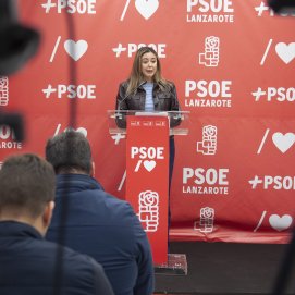 La secretaria general del PSOE de Lanzarote y diputada en el Congreso, María Dolores Corujo. Foto: Juan Mateos