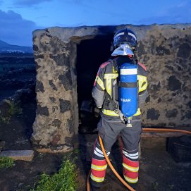 Incendio de un apero en San Bartolomé