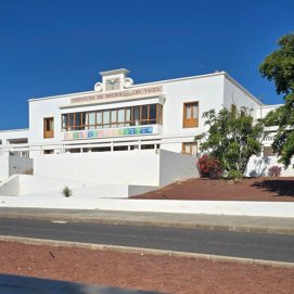 Fachada del IES Yaiza