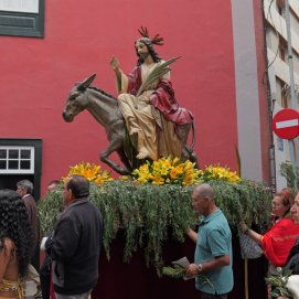 Procesión del Domingo de Ramos en Arrecife 