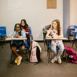 Niños en una clase. Foto: Pexels