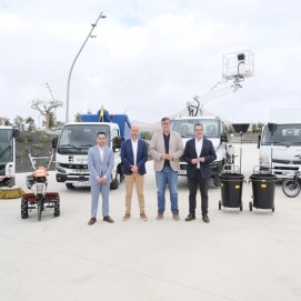 Presentacion vehículo y equipo de limpieza 