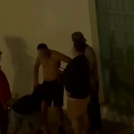 Pelea en una calle de Arrecife. Foto: Cedida.