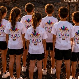 Comparsa infantil-juvenil bautizada como 'Yaiza Carnavalea'