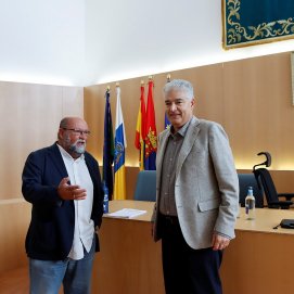 El concejal Nicolás Saavedra y el alcalde José Juan Cruz