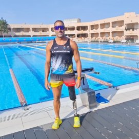 Lionel Morales se prepara para el Campeonato de Europa de Triatlón.