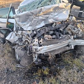 Choque entre una guagua y un coche 