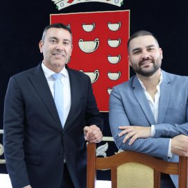 Oswaldo Betancort y Jesús Machín Tavío. Foto: Cabildo.