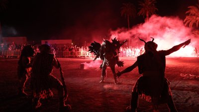 Quema de Facundo en la Noche de San Juan de Haría. Fotos: La Voz.