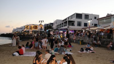 Ambiente en la playa en San Juan