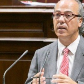 Sanidad se compromete a desvincular las listas de contratación en las próximas oposiciones