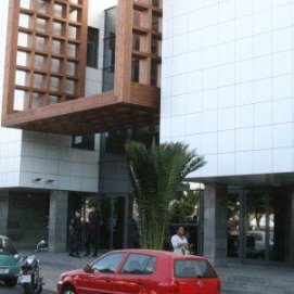 La Audiencia condena al Banco Santander a devolver 300.000 euros a una empresa lanzaroteña