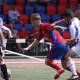 La UD Lanzarote gana al Unión Viera y se acerca al play off de la Tercera División (2-1)