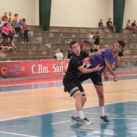 "Watermelo" y "Pub La Pua", ganadores del XLII Torneo 24 Horas de Balonmano