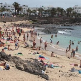 Las temperaturas han llegado este lunes a 39,5 grados y la isla sigue en aviso naranja por calor