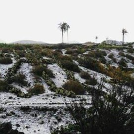El temporal deja granizo en Yaiza y provoca inundaciones en Arrecife