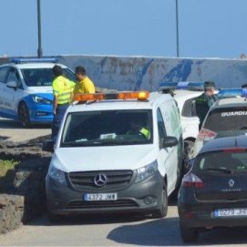 Aparece el cadáver de un hombre en la playa de Las Cucharas