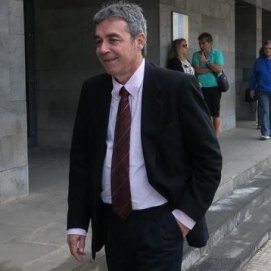 Espino pide su baja en el PSOE tras el auto del juez Lis, aunque espera que sea anulado en pocos días