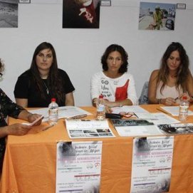 Flora Acoge anuncia el cierre de su casa de acogida durante el día y una protesta frente al Cabildo