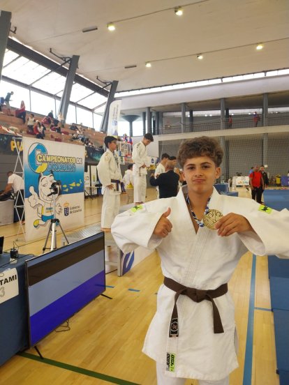 Los judocas del Club de Judo Costa Teguise en el campeonato