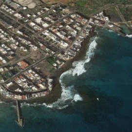 Imagen aérea de la costa de Haría